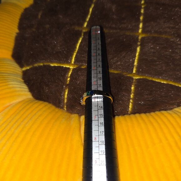 New S925 Sterling Silvery Rainbow Synthetic Cubic Zirconia Ring - Picture 3 of 3